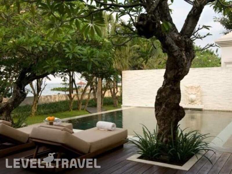 Фотография The Royal Santrian Villas