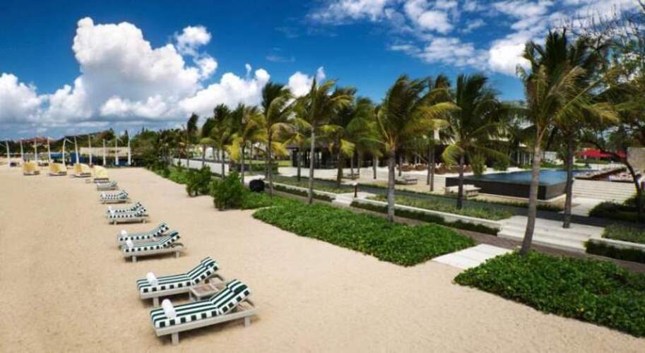 The Royal Santrian Villas