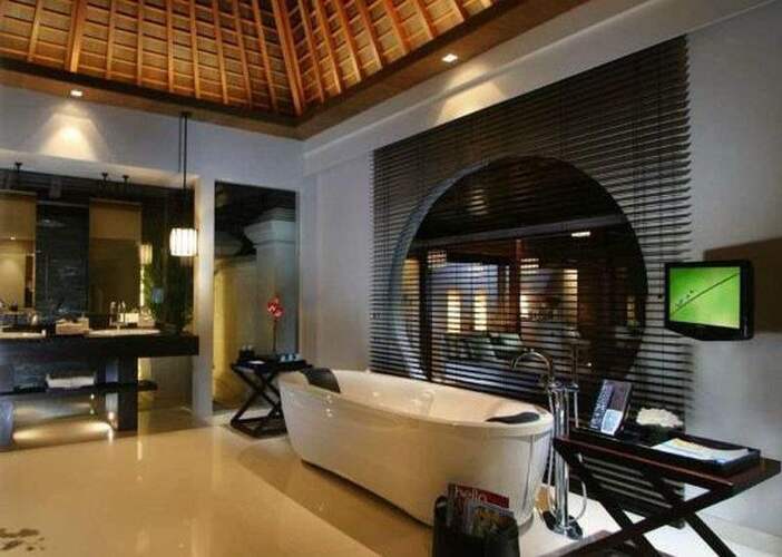 The Royal Santrian Villas