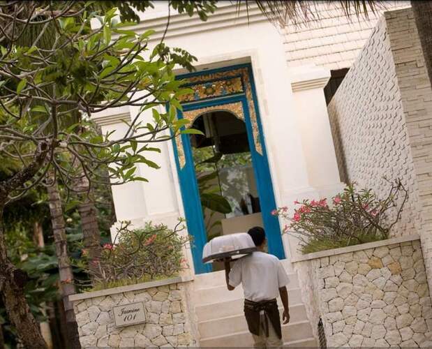 The Royal Santrian Villas