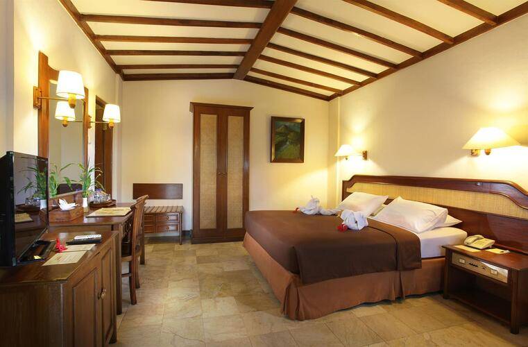 Champlung Sari Hotel