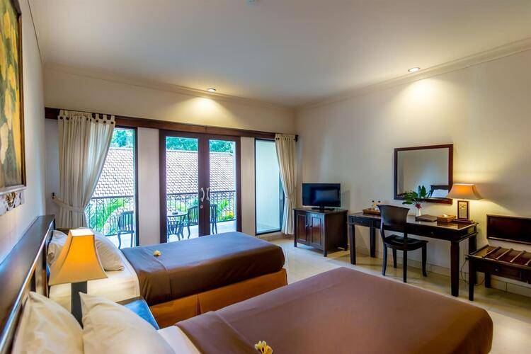 Champlung Sari Hotel