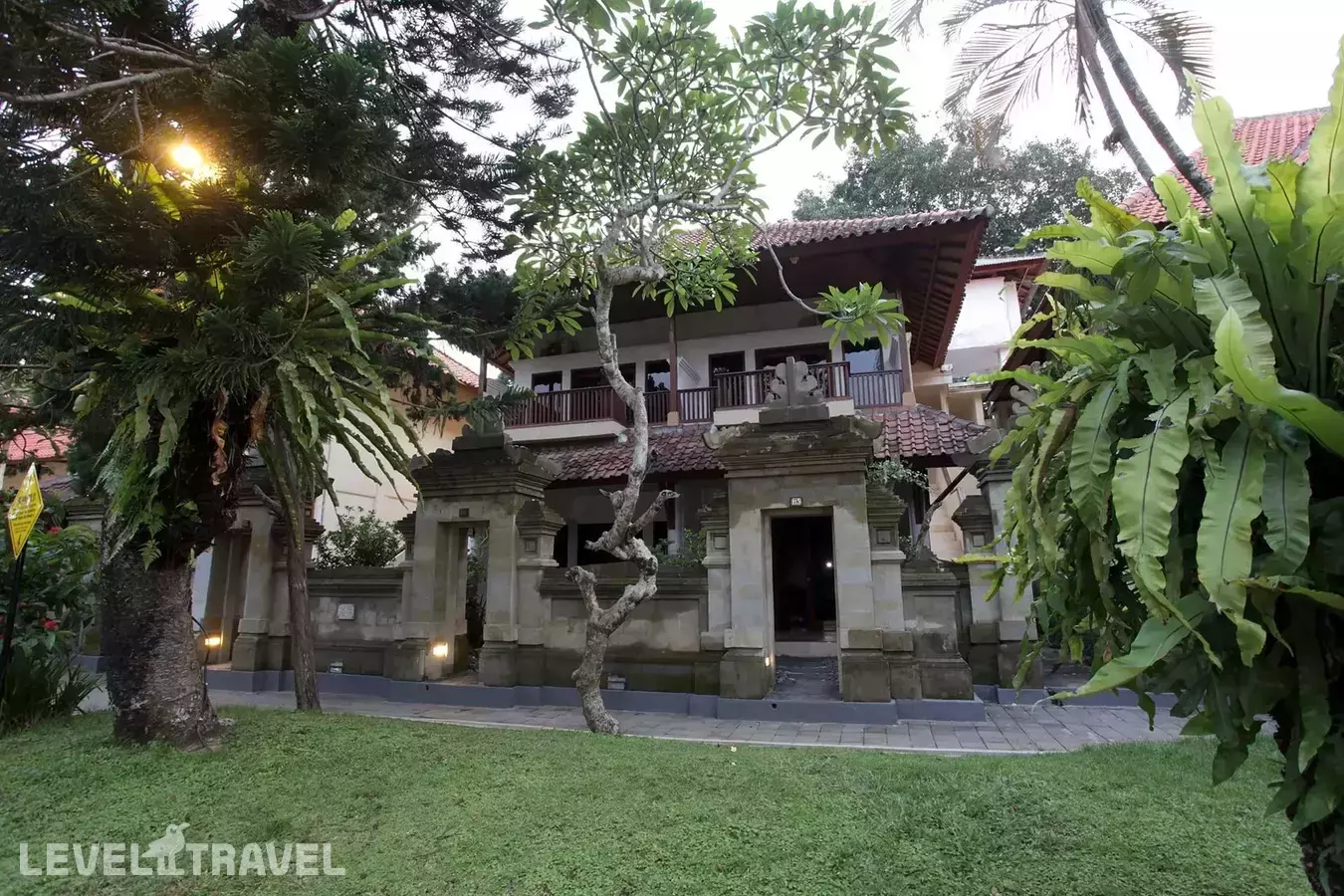 Champlung Sari Hotel