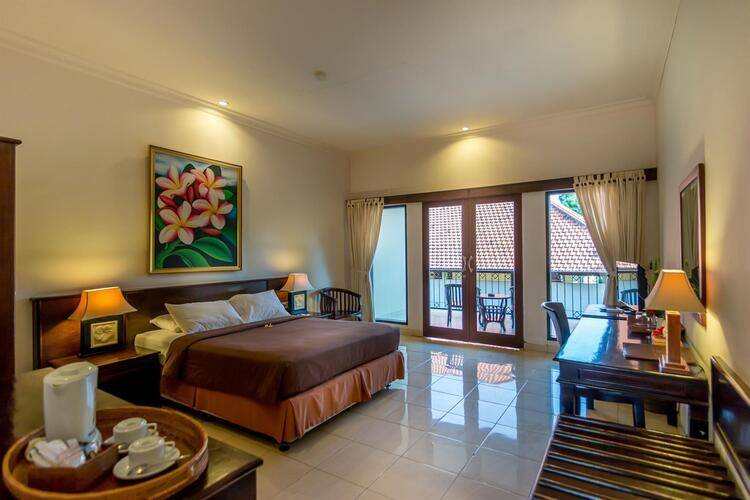 Champlung Sari Hotel