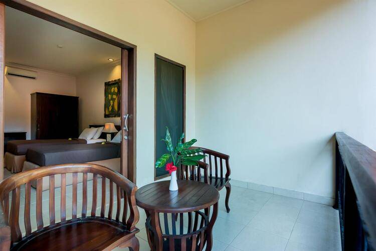 Champlung Sari Hotel
