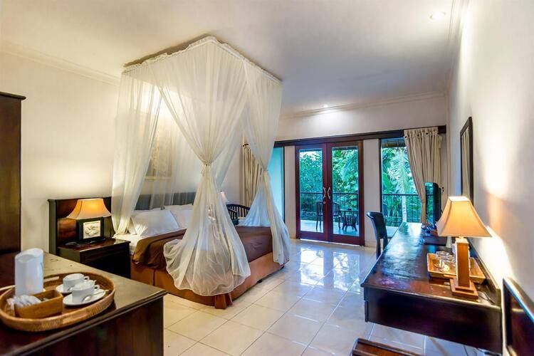 Champlung Sari Hotel