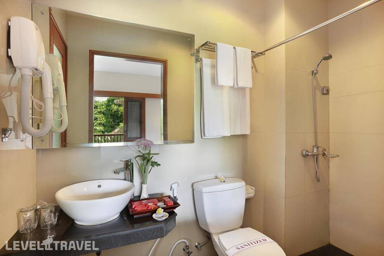 фотографии отеля Respati Beach Hotel в Индонезия(Санур) - фото №31