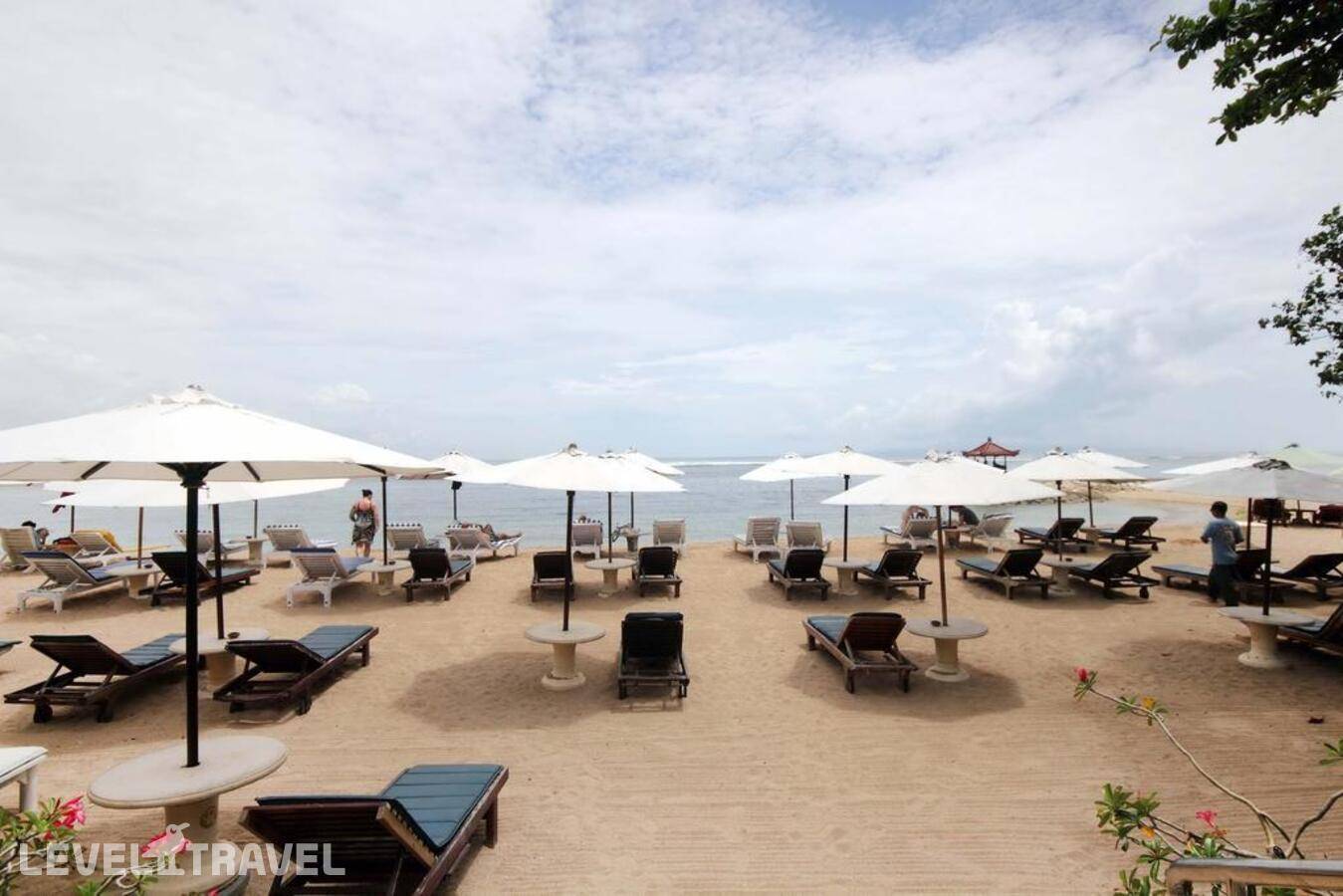 фотографии отеля Respati Beach Hotel в Индонезия(Санур) - фото №30