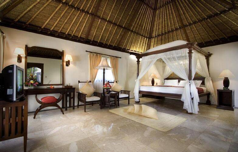 Kamandalu Resort & Spa