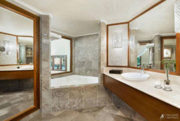 The Laguna, A Luxury Collection Resort & Spa