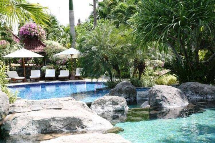 Parigata Villas Resorts