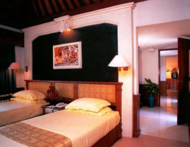 Inna Putri Bali Hotel Cottages & Spa