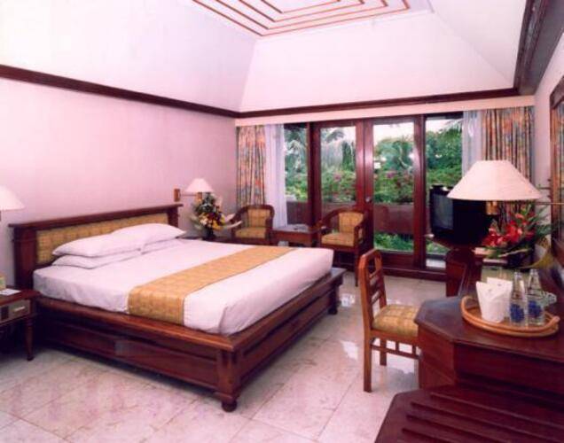 Inna Putri Bali Hotel Cottages & Spa