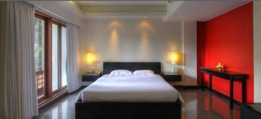 Casa Padma Hotel & Suites