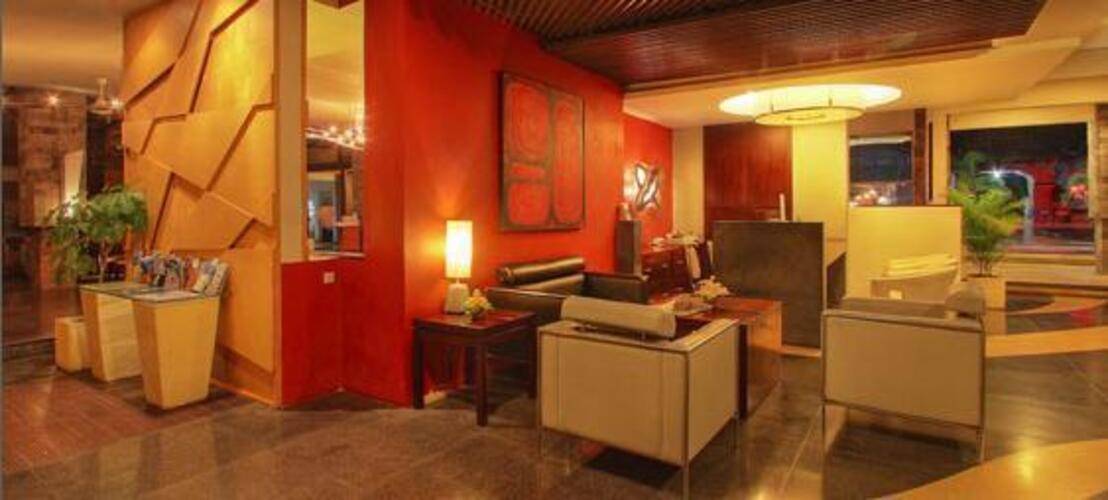 Casa Padma Hotel & Suites