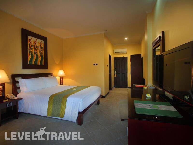 Фотография Adhi Dharma Hotel