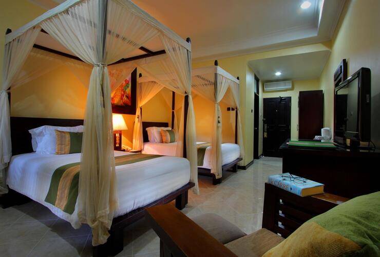 Adhi Dharma Hotel
