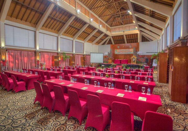 Grand Istana Rama Hotel