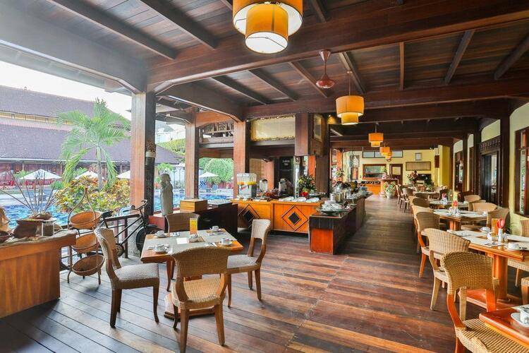Grand Istana Rama Hotel
