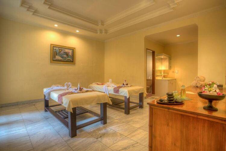 Grand Istana Rama Hotel