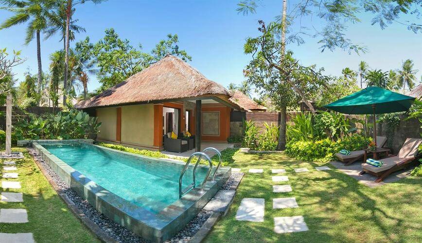 Legian Beach Hotel