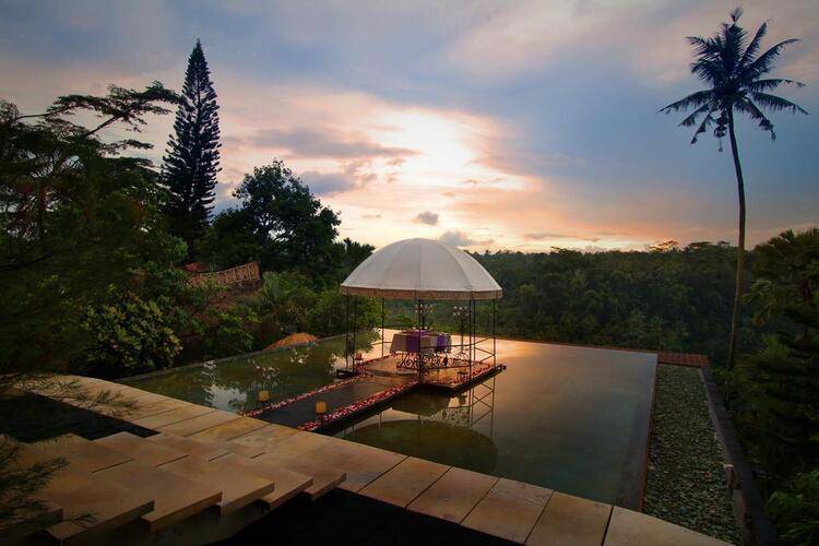 Kupu Kupu Barong Villas & Tree Spa