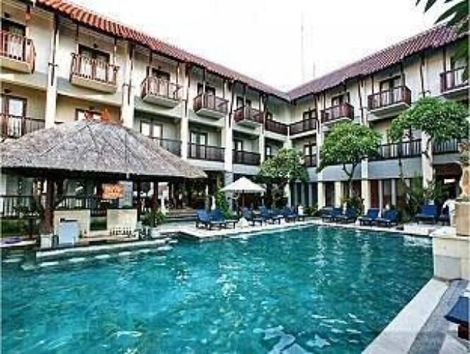 The Loka Legian