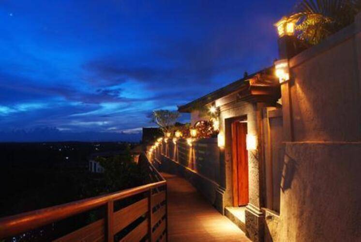 Beverly Hills Boutigue Hotel & Spa