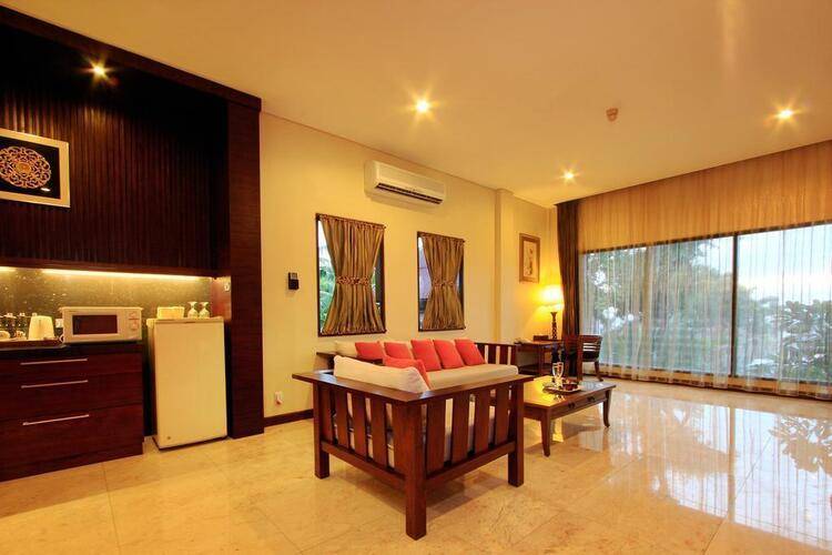 Pelangi Bali Hotel