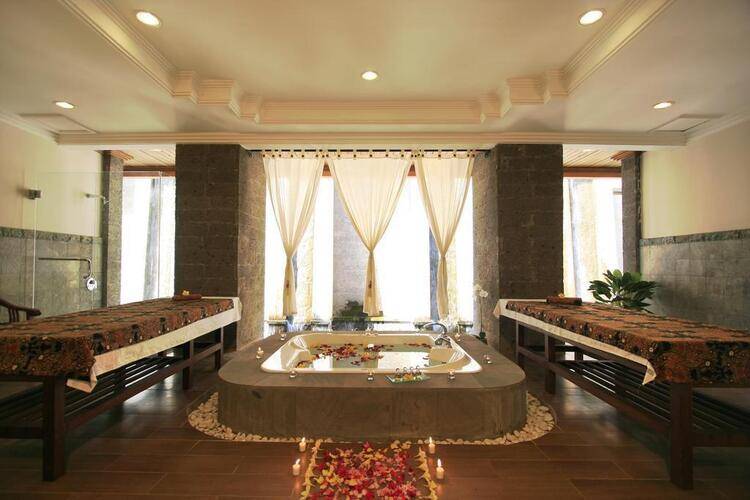 Pelangi Bali Hotel