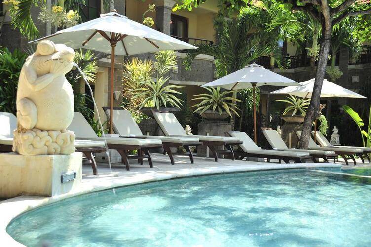 Adhi Jaya Hotel