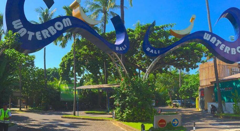 Adhi Jaya Hotel