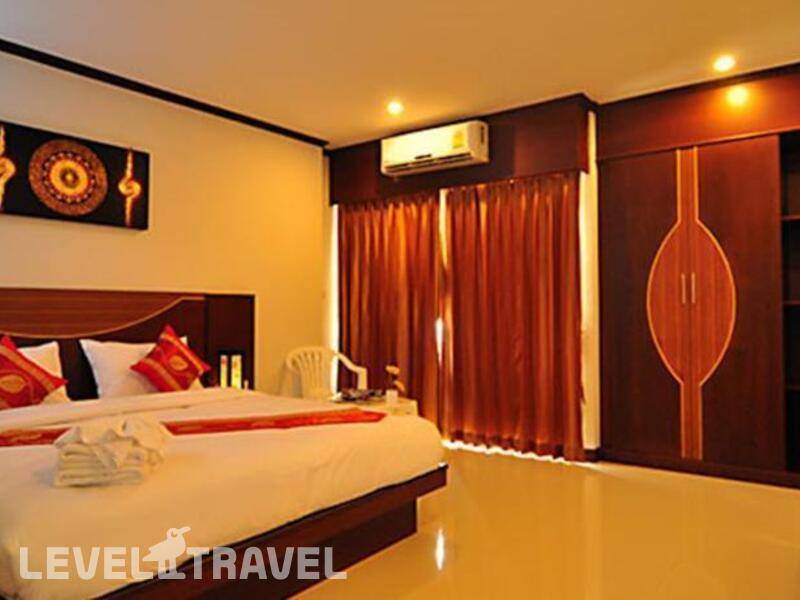 Фотография Issara Patong Beach (Ex. Sharaya Boutique Hotel)