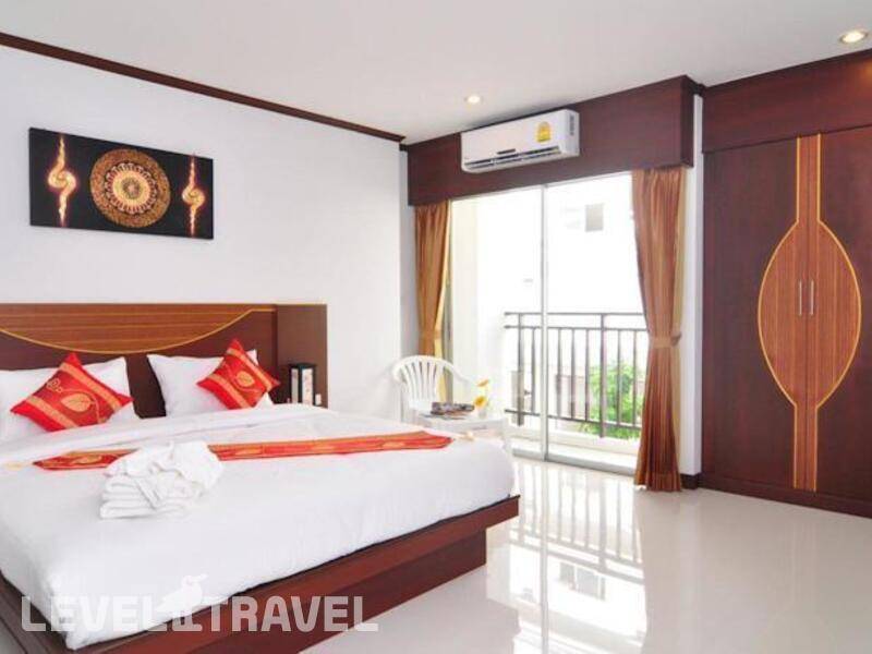 Фотография Issara Patong Beach (Ex. Sharaya Boutique Hotel)
