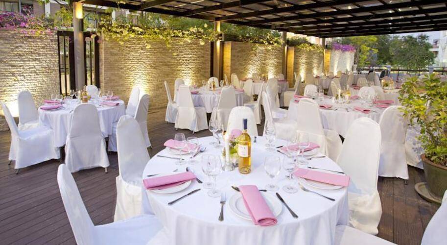 Areca Lodge Hotel