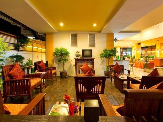 Eastiny Plaza Hotel