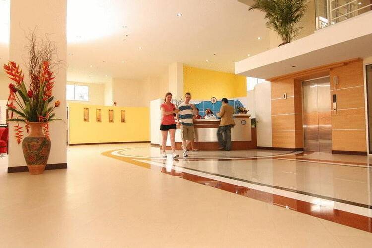 Eastiny Plaza Hotel