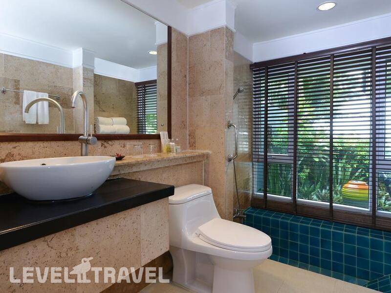 Фотография Andaman White Beach Resort