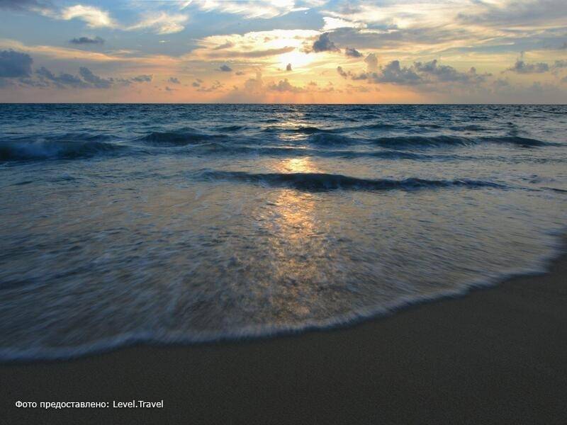 Фотография Andaman White Beach Resort