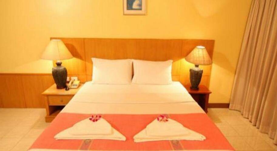 Eastiny Inn Hotel
