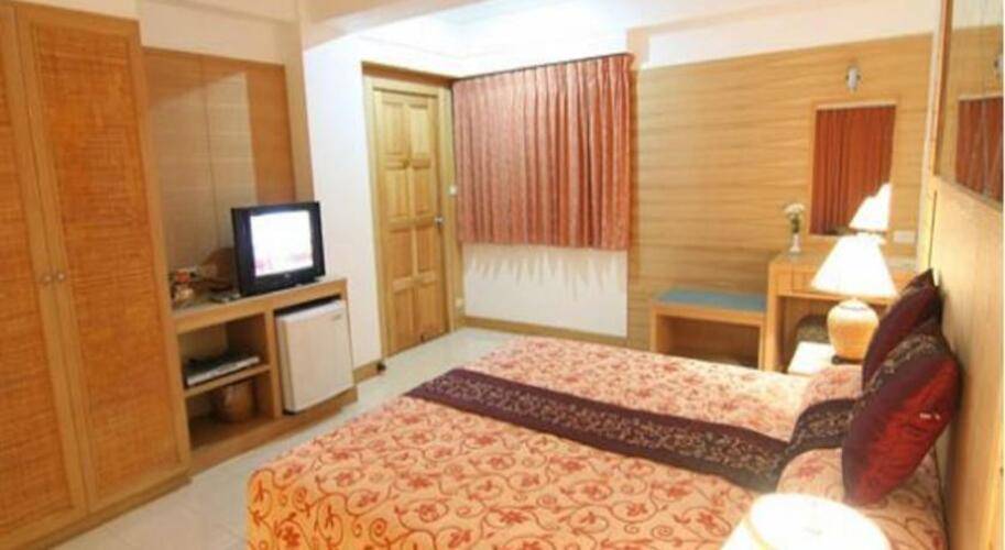Eastiny Inn Hotel
