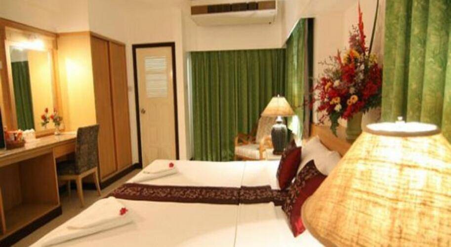 Eastiny Inn Hotel
