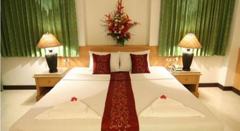 Eastiny Inn Hotel