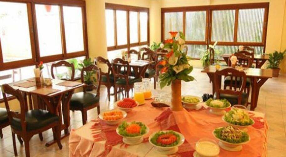 Eastiny Inn Hotel