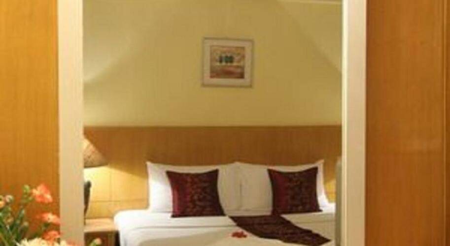 Eastiny Inn Hotel
