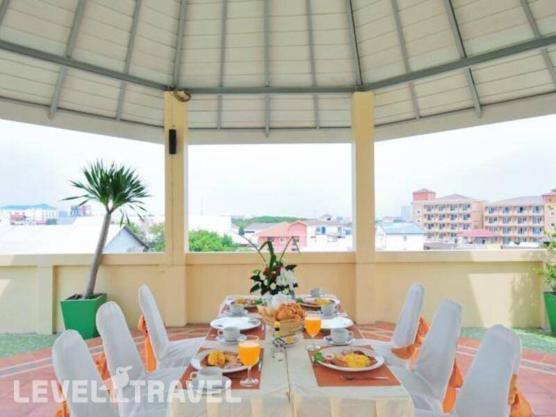 Фотография Shrigo Resort Pattaya (Ex. Vits Gazebo Resort)