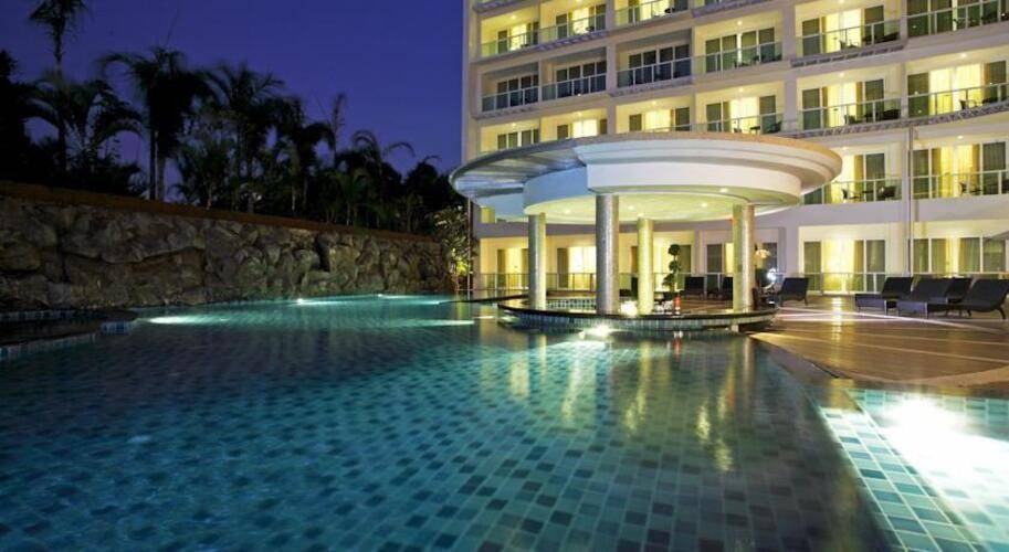 Centara Nova Hotel Pattaya