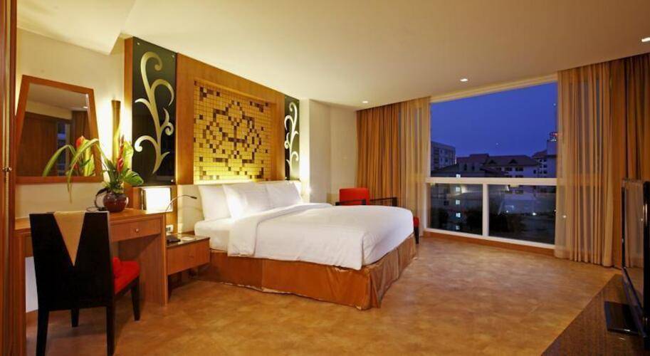 Centara Nova Hotel Pattaya
