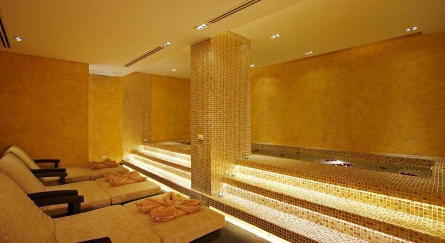 Centara Nova Hotel Pattaya