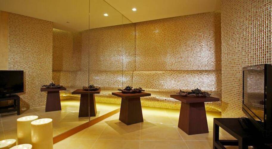 Centara Nova Hotel Pattaya